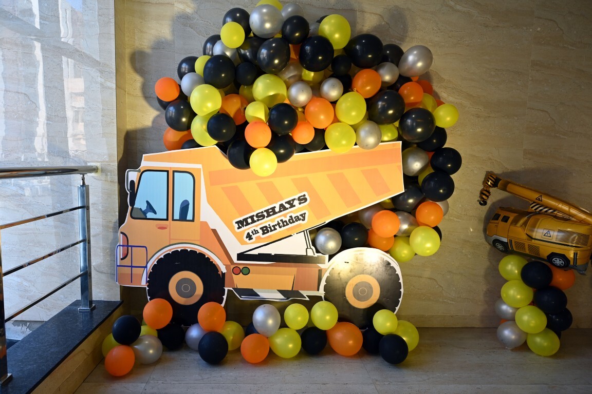 Themed birthday decor at Hotel Aram